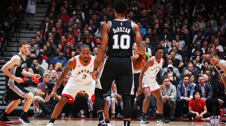  德罗赞关键罚球公牛加时险胜猛龙止连败趋势